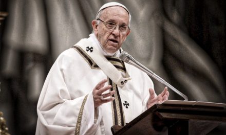 LA CROIX — Carême 2018 : le pape François dénonce « l’avidité de l’argent »